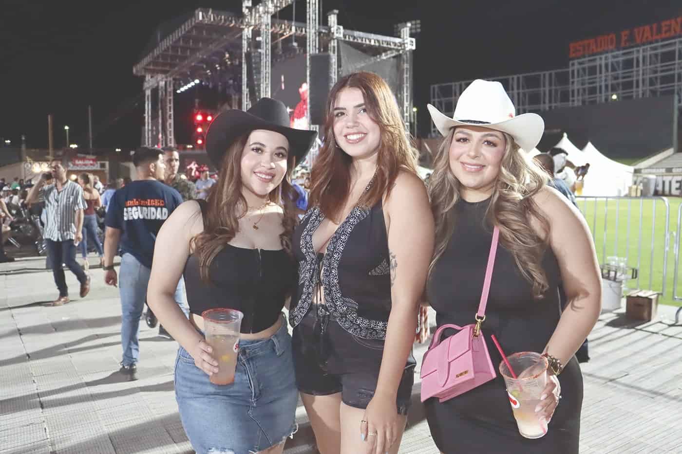 Noche de emoción y adrenalina en concierto de Christian Nodal