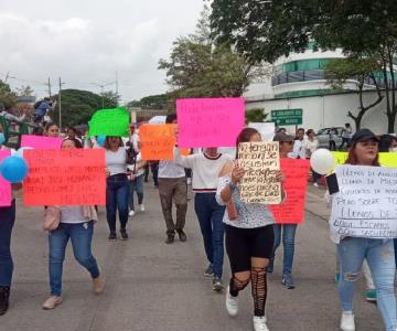Marchan familiares de 16 empleados desaparecidos en Chiapas