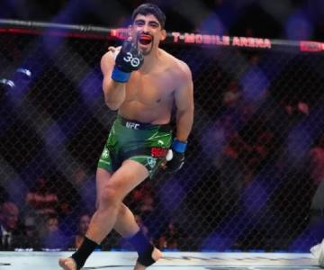 Jesús Aguilar impresiona con espectacular nocaut en el UFC 290