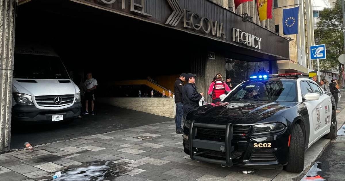 Incendio en hotel Segovia Regency deja 2 intoxicados en CDMX