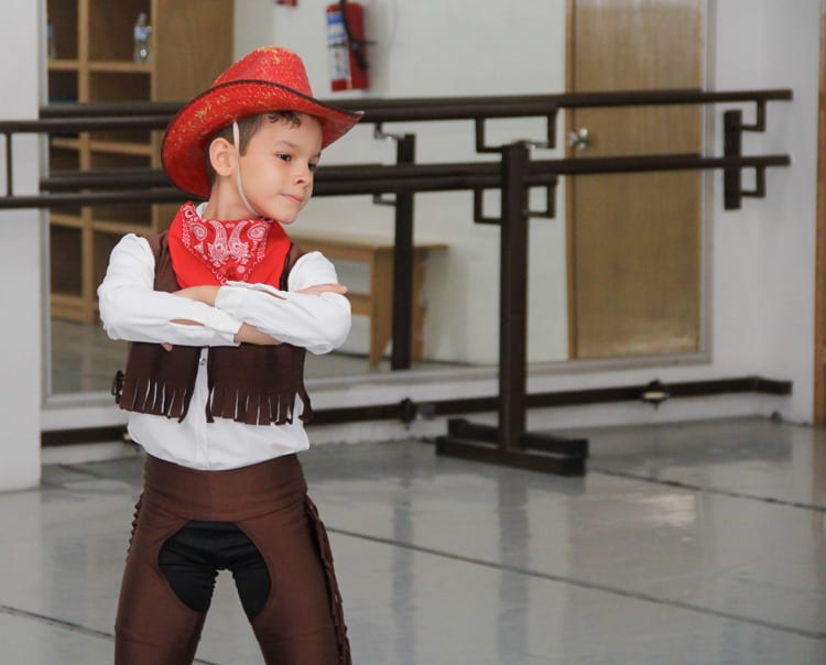 Porfirio López: joven talento sonorense de la danza en México