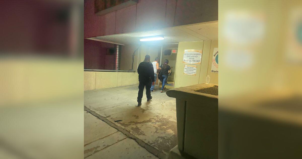 Policías municipales trasladan a hospital a menor con picadura de alacrán