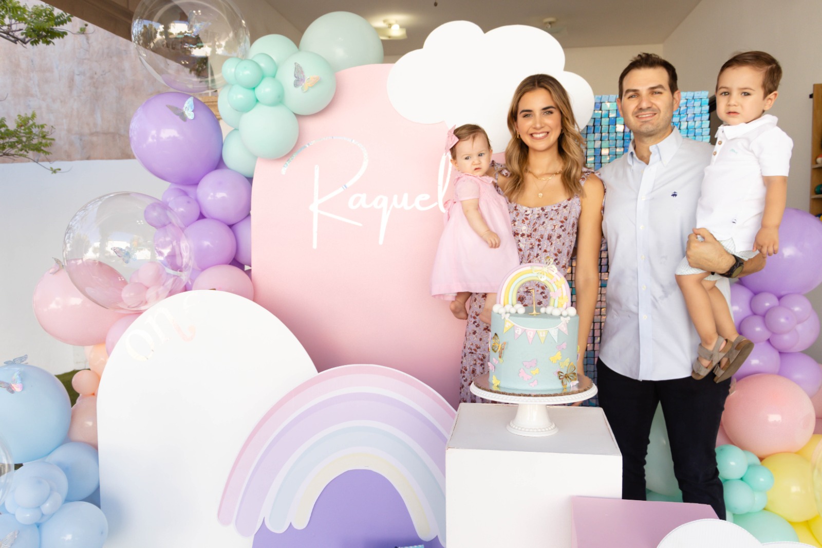 Le celebran su primer añito a Raquel Loreto Cecco