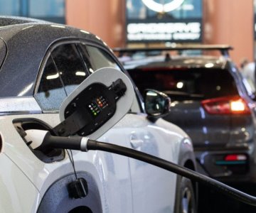 Gobierno Federal busca aumentar ventas de vehículos eléctricos para 2030