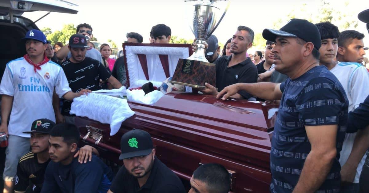 Despiden a entrenador de futbol que fue asesinado en Ciudad Obregón