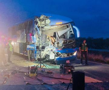 Camionazo deja 22 personas lesionadas en carretera Altar-Santa Ana