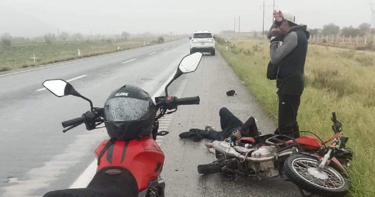 Motociclista lesionado tras ser impactado por tráiler en Hermosillo-Nogales