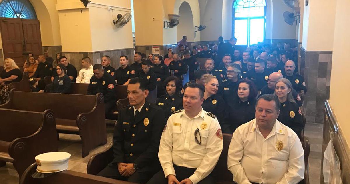 Bomberos de Hermosillo celebraron su día la mañana de este martes