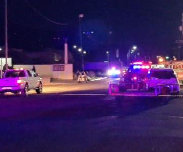 Fatal accidente deja motociclista sin vida en Guaymas; se incendia vehículo