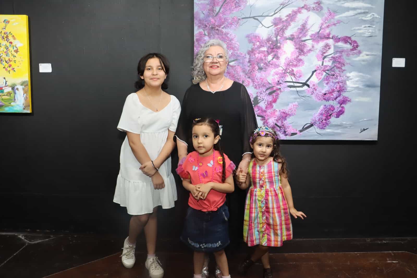 Lidia Irene Ortega presenta galería en Centro de las Artes