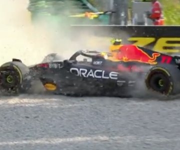 Checo Pérez choca su auto en la P2 del Gran Premio de Italia