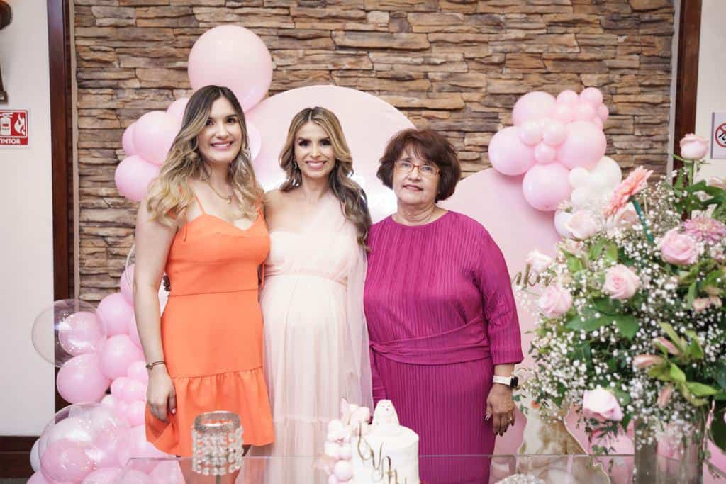 ‘Baby shower’ para Jovanka Salmón