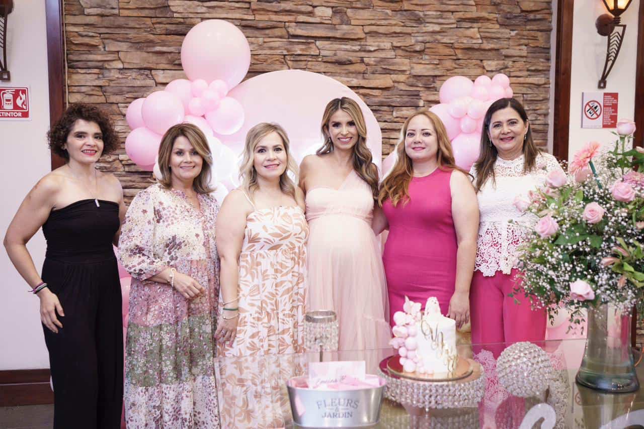 ‘Baby shower’ para Jovanka Salmón