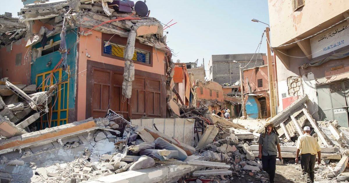 Van más de 2 mil 500 muertos por terremoto en Marruecos