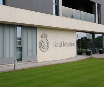 Jugadores del Real Madrid detenidos tras difundir video sexual con menor