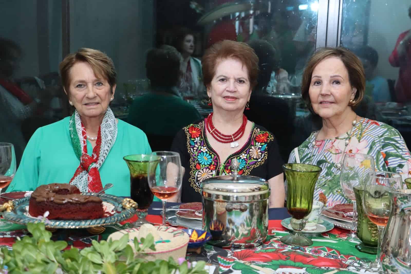 Magnífica velada en cena mexicana