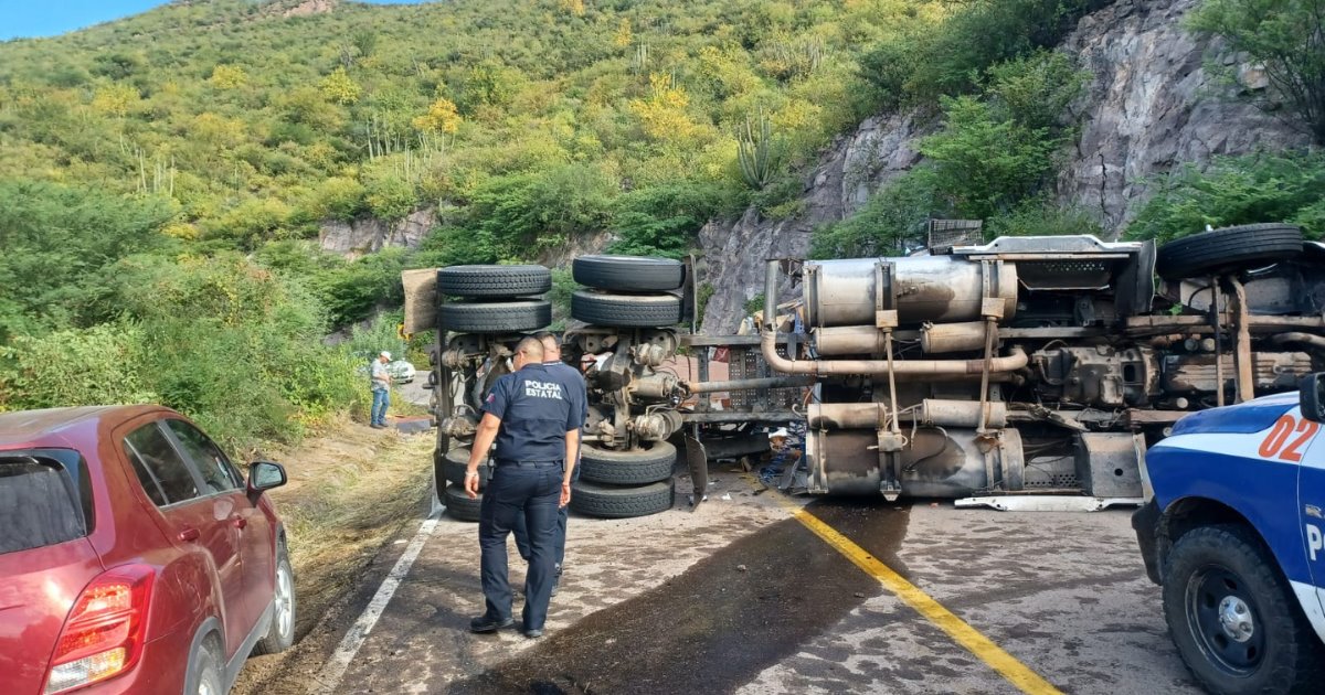 Un lesionado tras volcadura en la carretera Moctezuma-Mazocahui