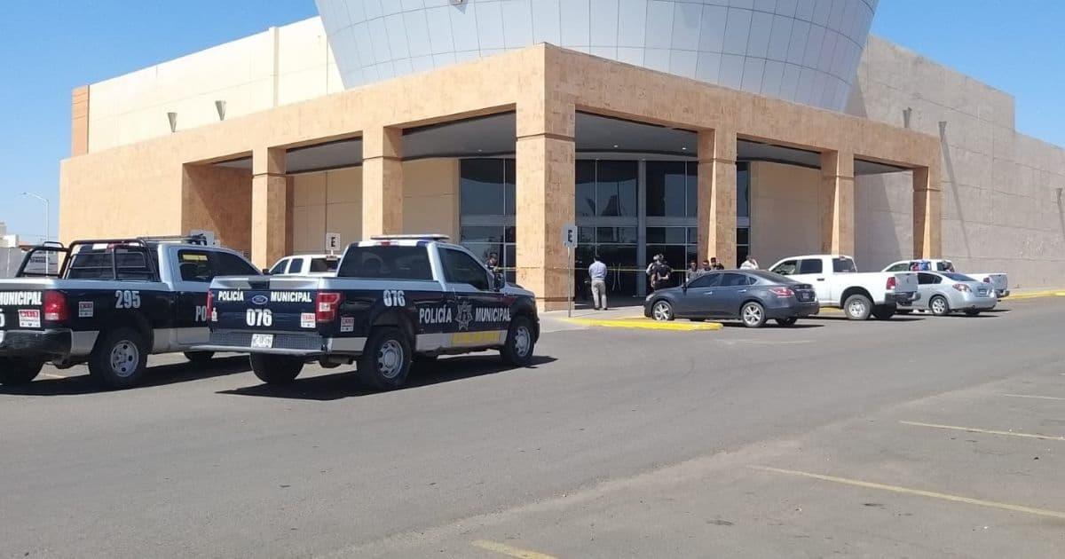 Policías abaten a asaltante en un cine de Ciudad Obregón; uno más escapó