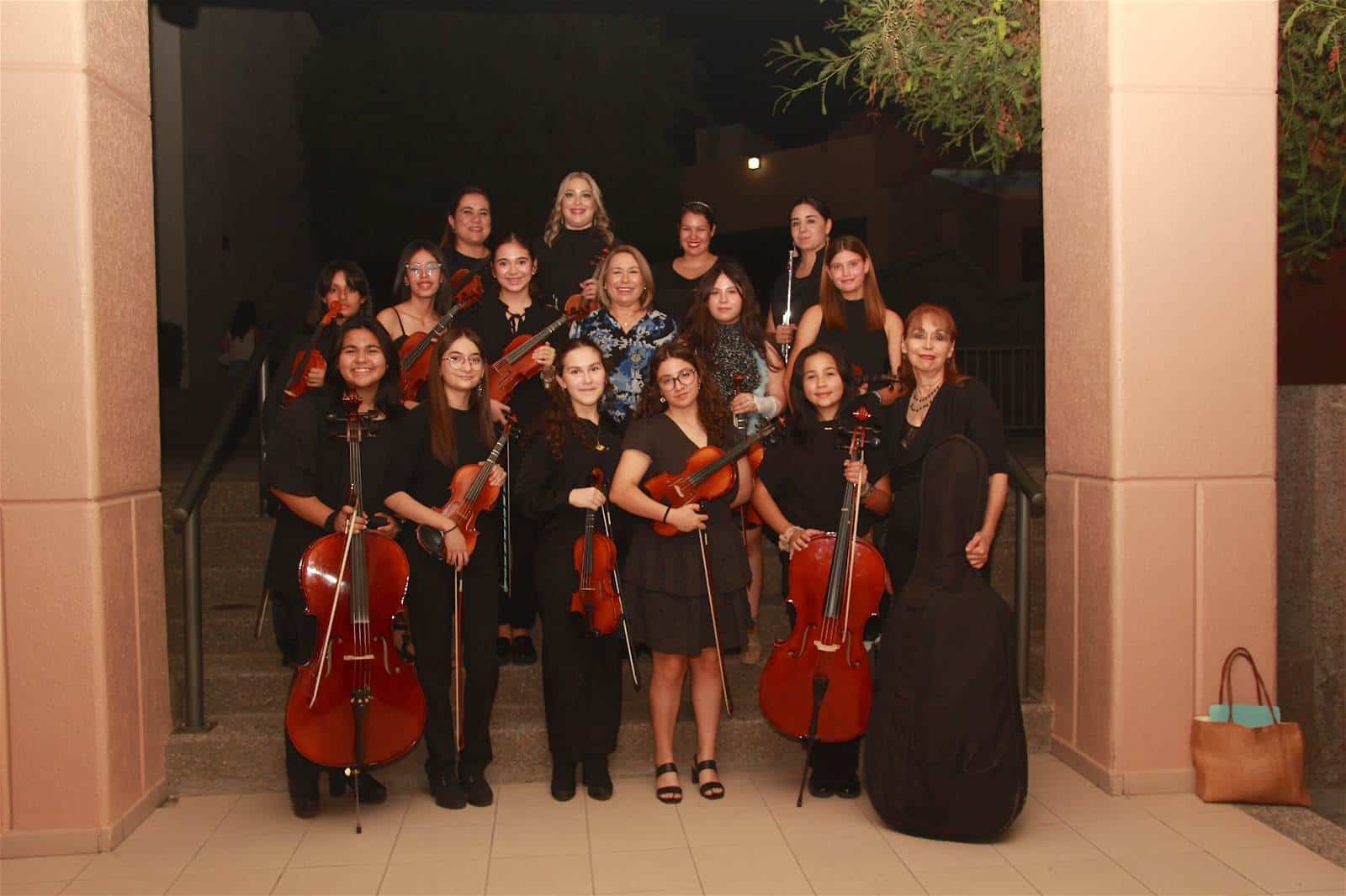 Liceo Thezia ofrece concierto Música que ayuda