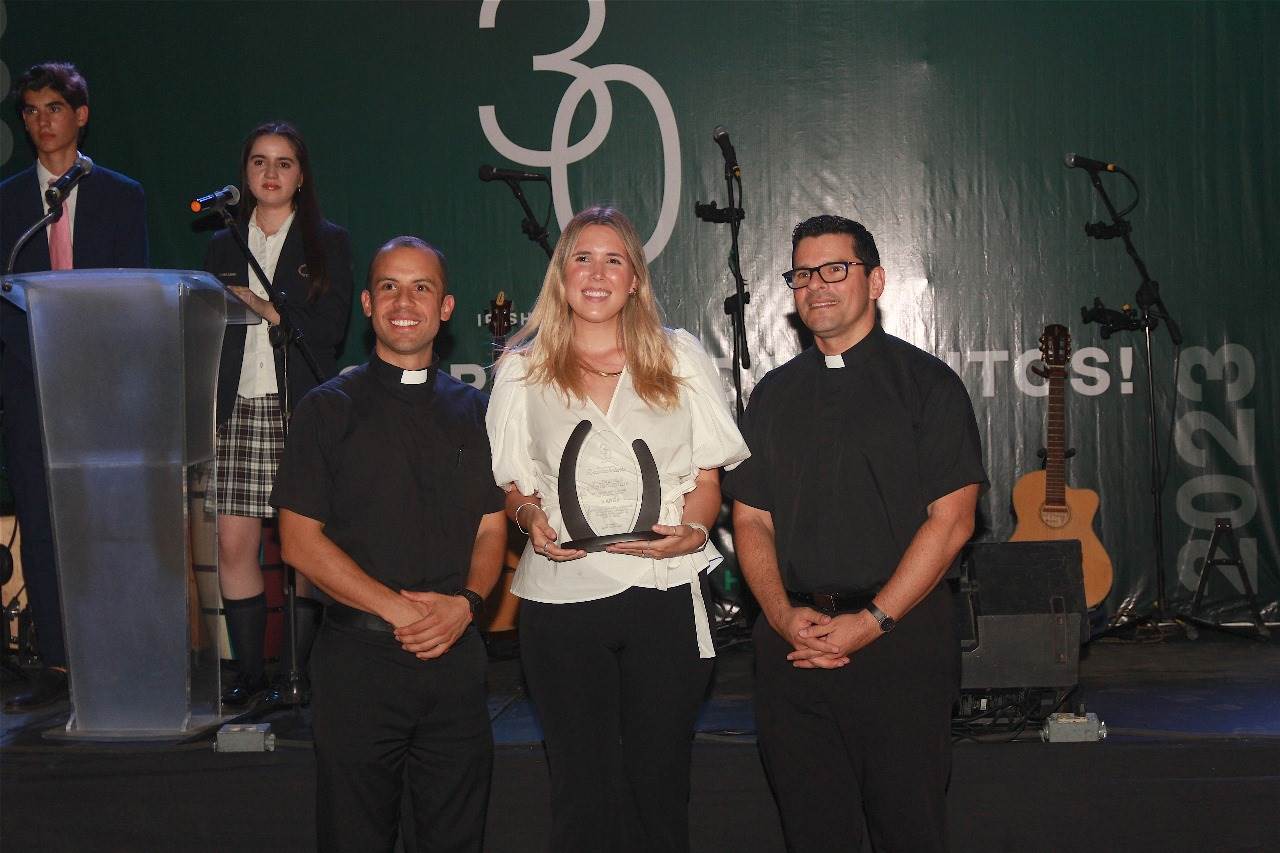 Celebran Irish international School su 30 aniversario con paella