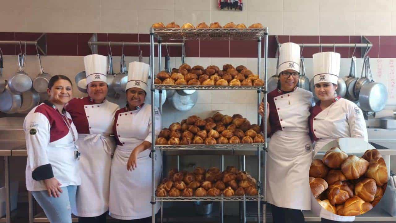 Elaboran pan de muertos para el Festival de Calaca en su XXI edición