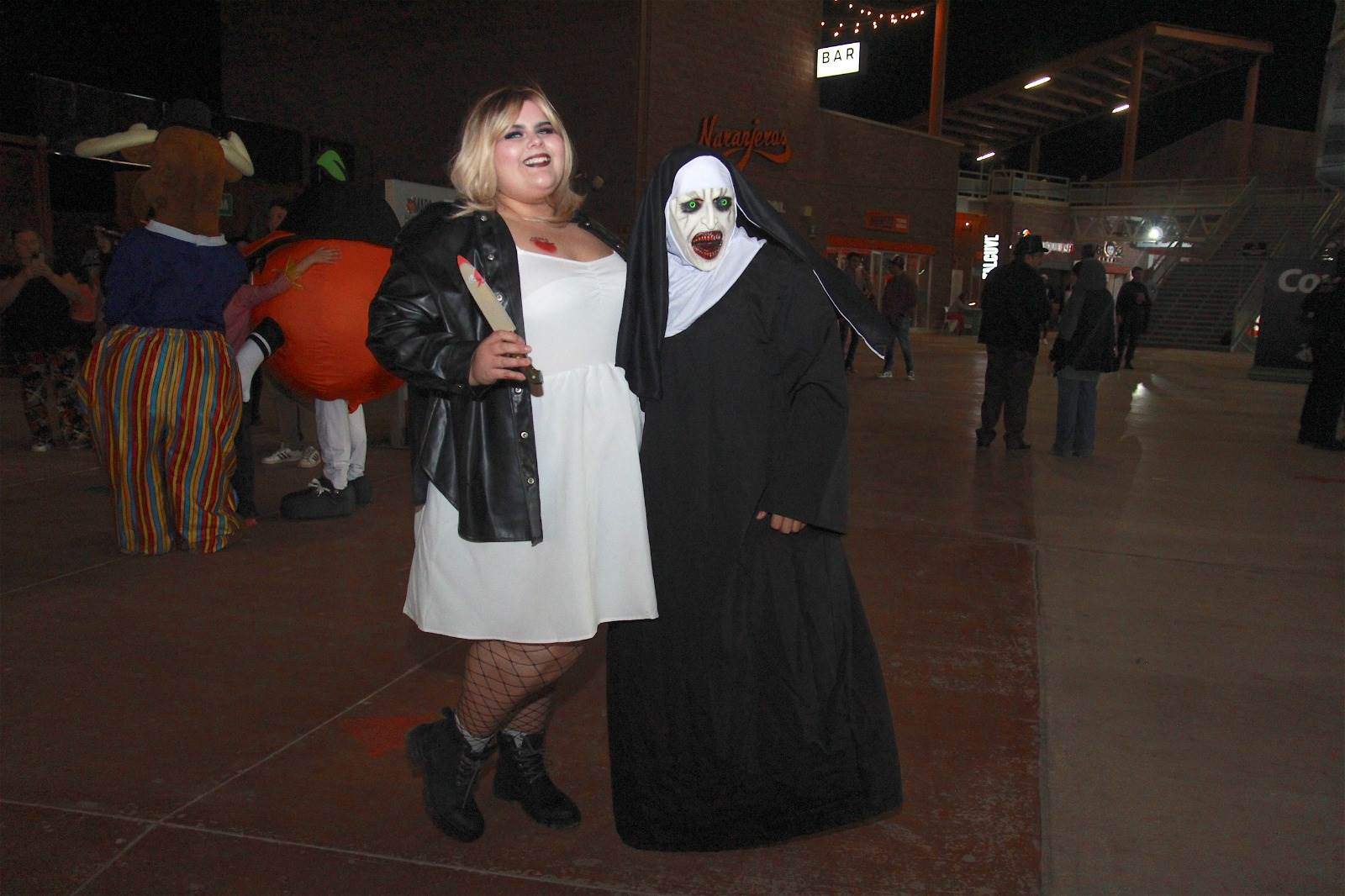 Noche de Halloween en el Estadio Fernando Valenzuela