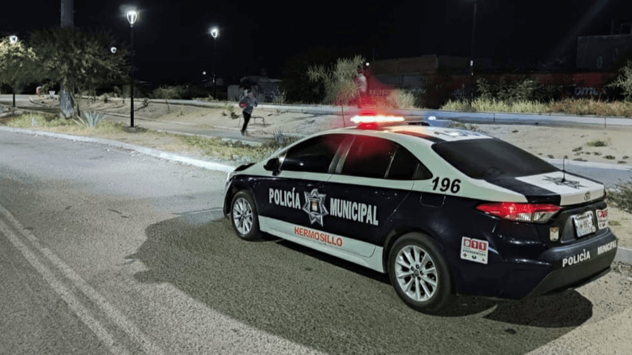 Capturan a hombre por incendiar automóvil en el poblado Miguel Alemán