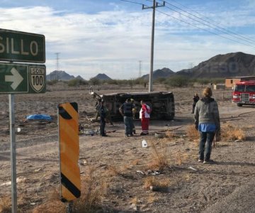 Volcamiento en carretera Hermosillo-Bahía de Kino deja un jornalero sin vida