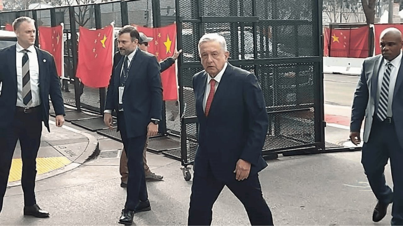 AMLO se reúne con Xi Jinping en la Cumbre APEC 2023