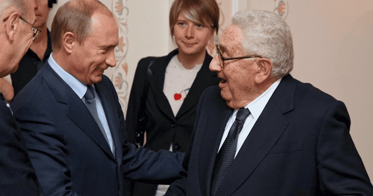 Putin expresa condolencias por la muerte de Henry Kissinger