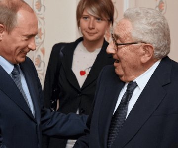 Putin expresa condolencias por la muerte de Henry Kissinger