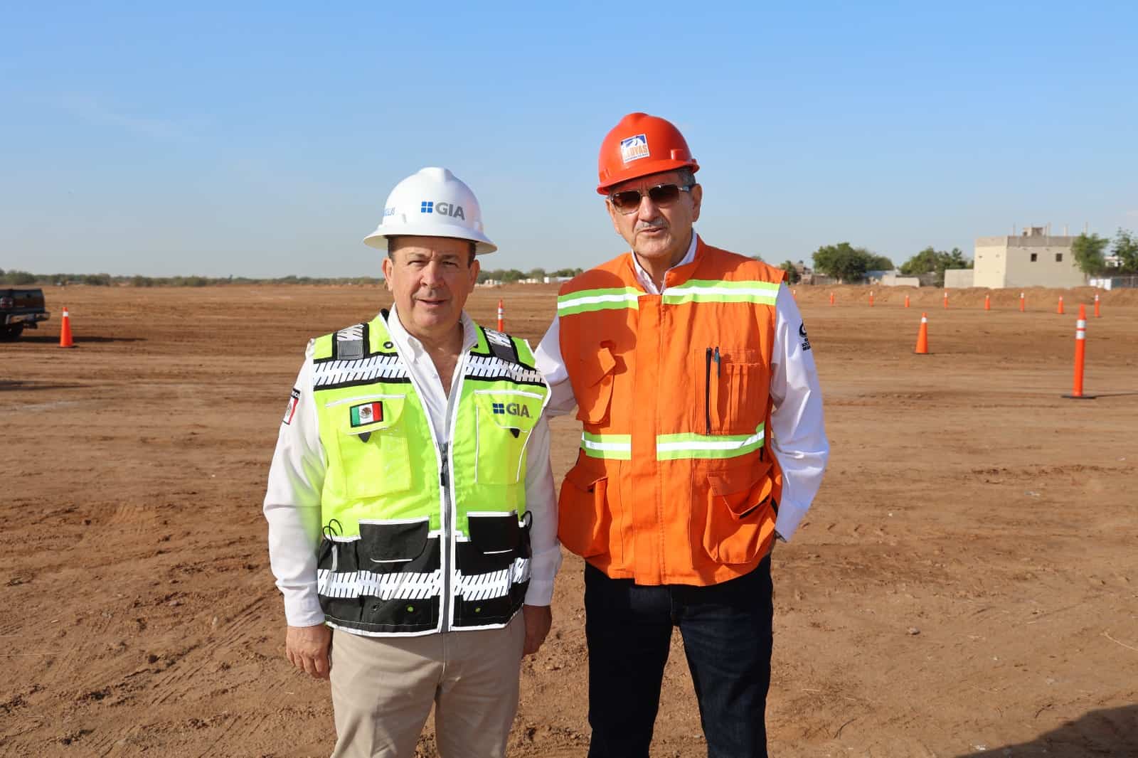 Colocan la primera piedra del Cluster Logístico Kinetec