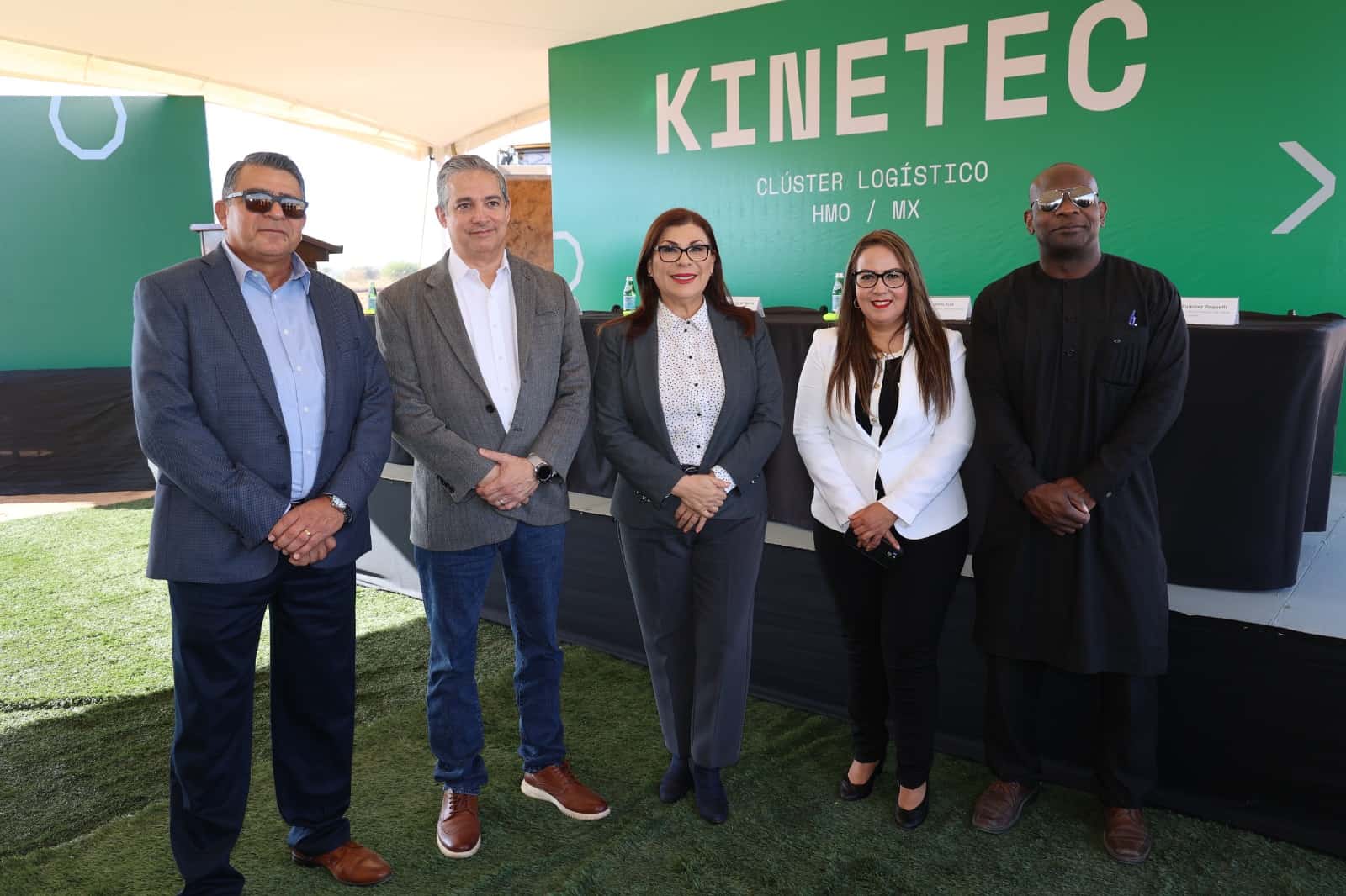 Colocan la primera piedra del Cluster Logístico Kinetec