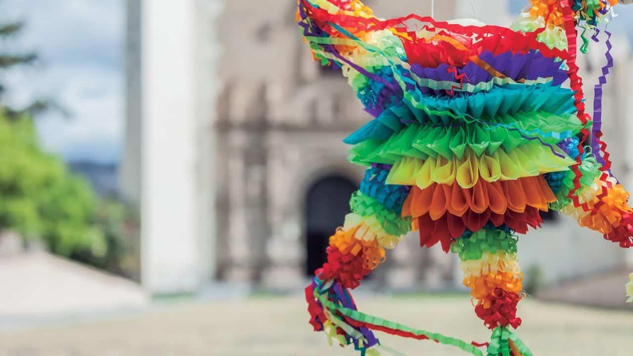 El origen de las piñatas en México