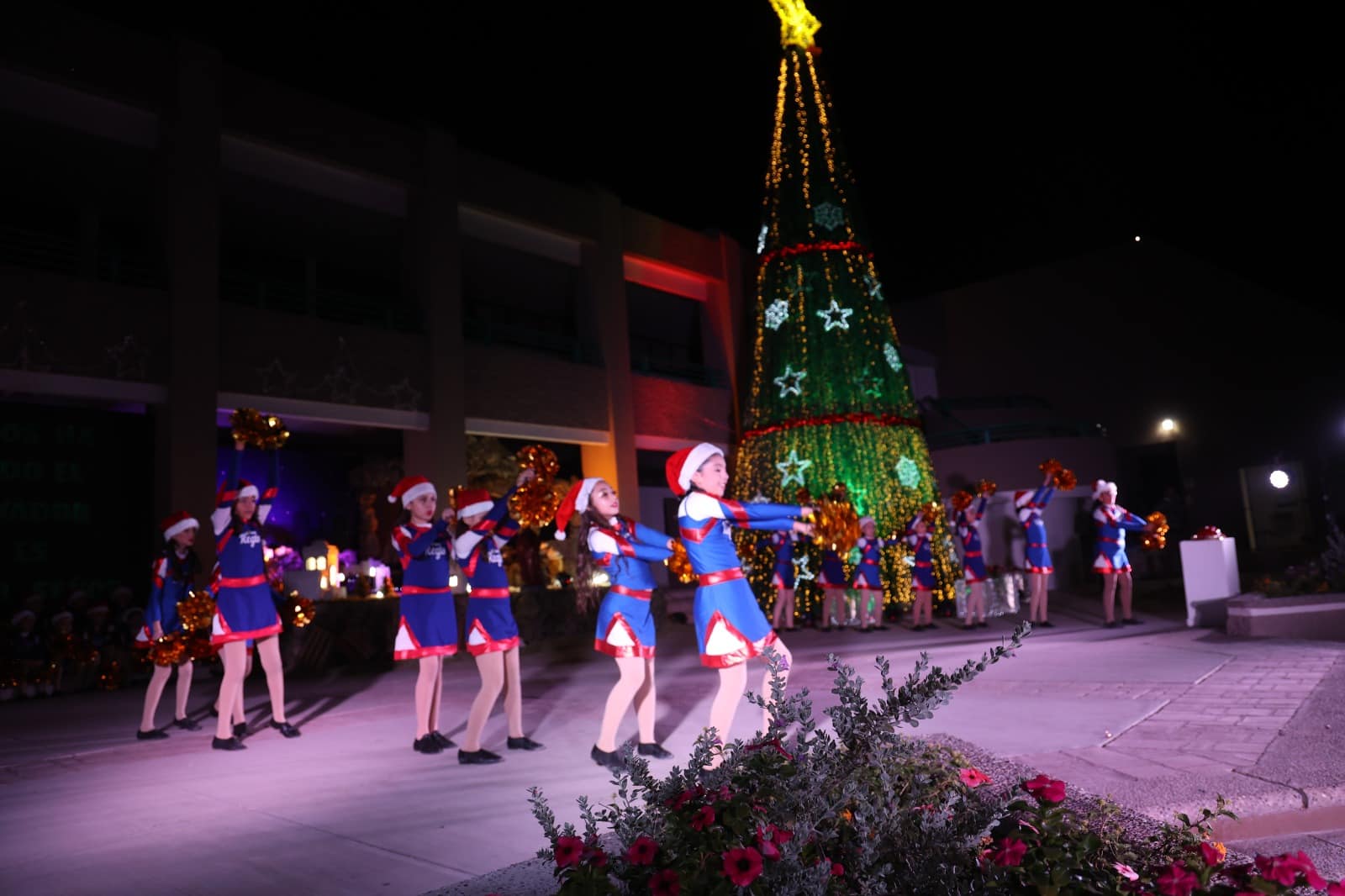 Encendido del árbol de Navidad Colegio Regis La Salle