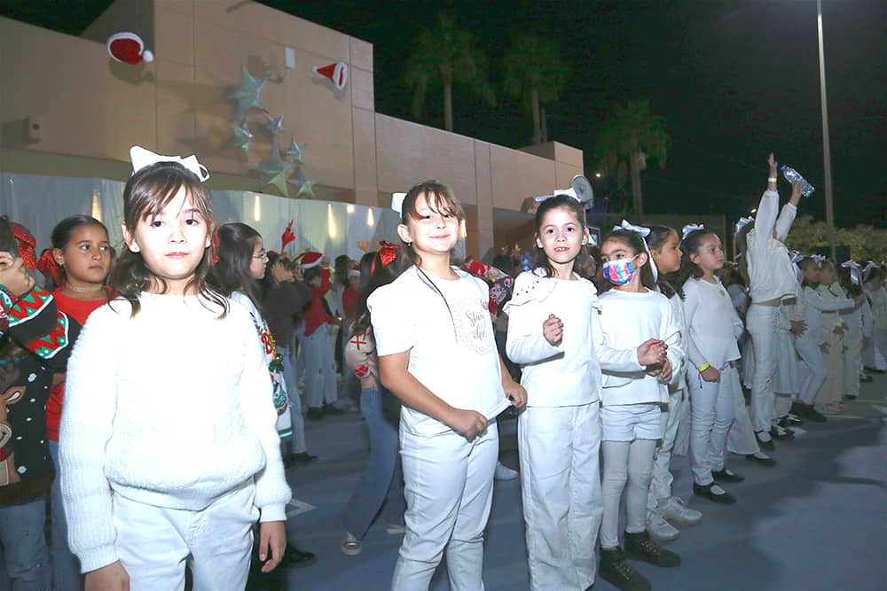 Colegio Liceo Thezia celebra su tradicional Festival Navideño