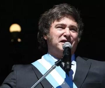 Anuncia Gobierno de Milei devaluación de peso argentino