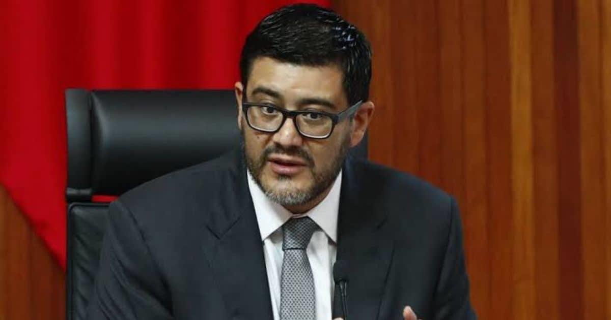 Reyes Rodríguez presenta su renuncia como presidente del Tepjf