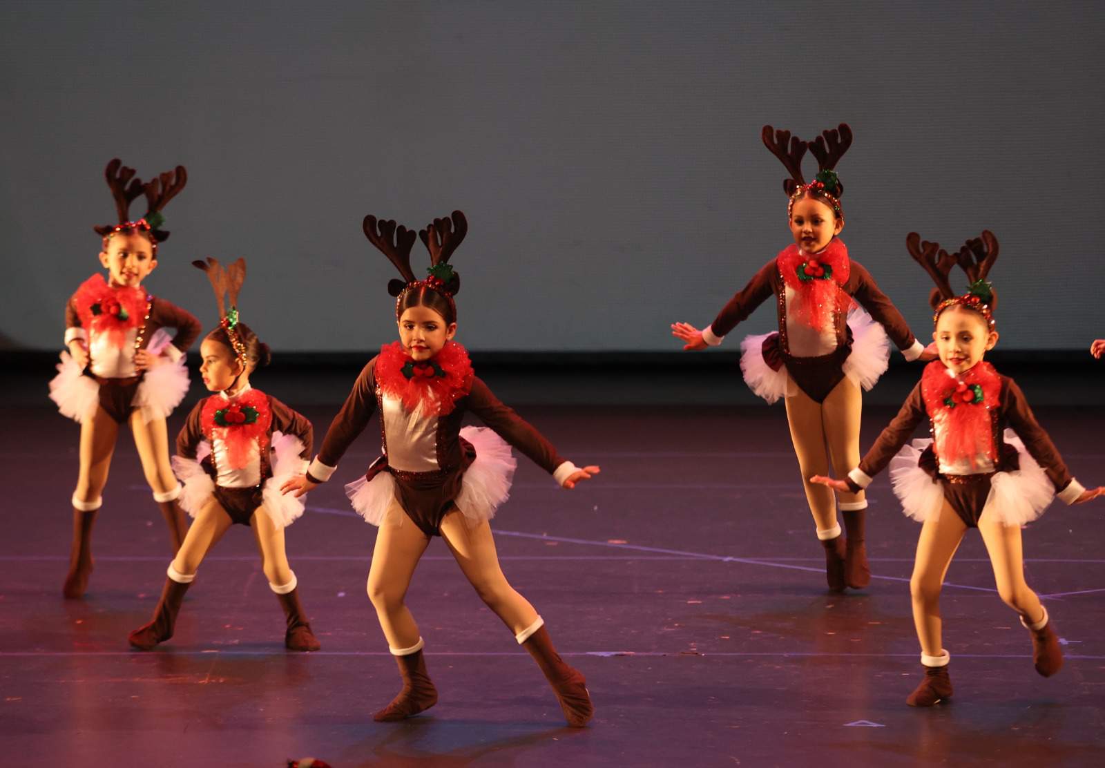 Celebra Festival Navideño Tiare Escuela de Danza