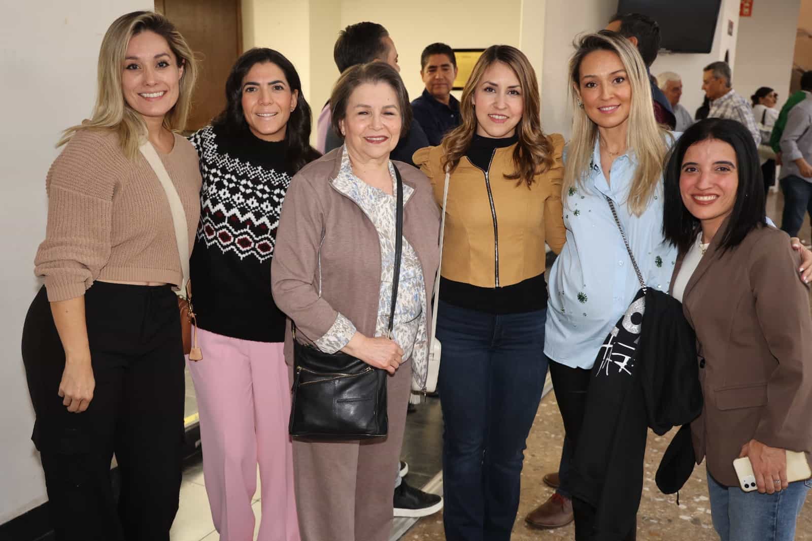 Celebra Festival Navideño Tiare Escuela de Danza