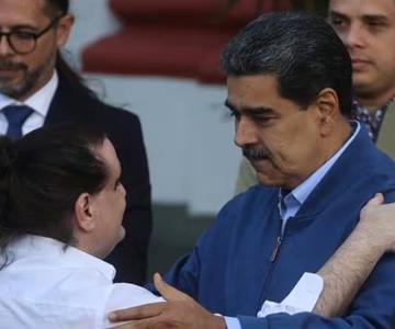 Maduro recibe al empresario Alex Saab en Caracas tras ser liberado