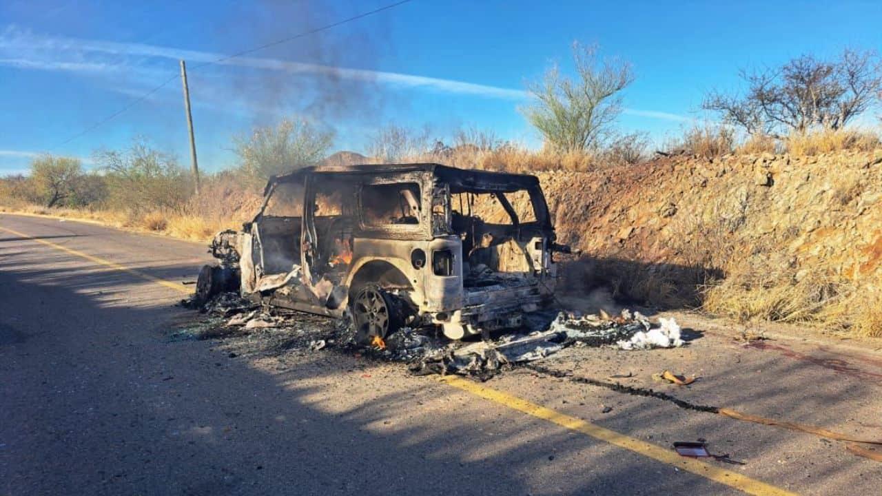 Enfrentamiento entre la delincuencia deja dos vehículos incendiados