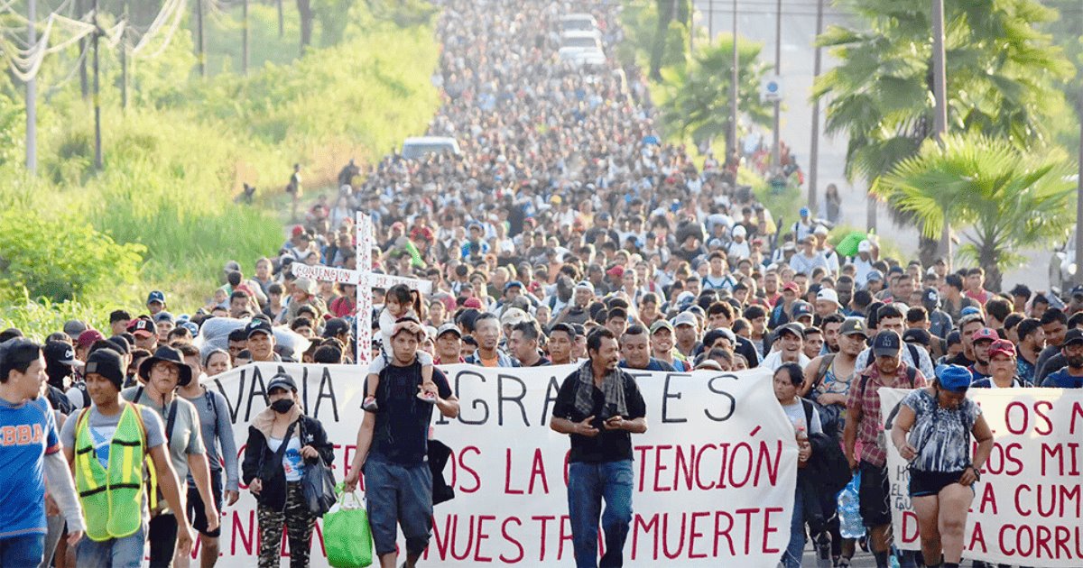 Migrantes presionan a gobiernos de EU y México con caravana
