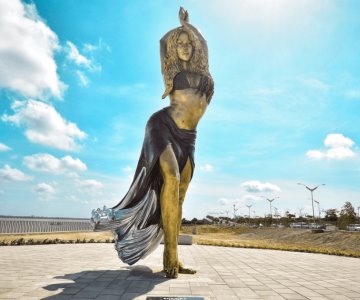Shakira ahora tiene una impresionante estatua en su tierra, Barranquilla