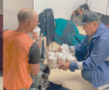 Unidad Municipal de Protección Civil brinda techo a personas sin hogar