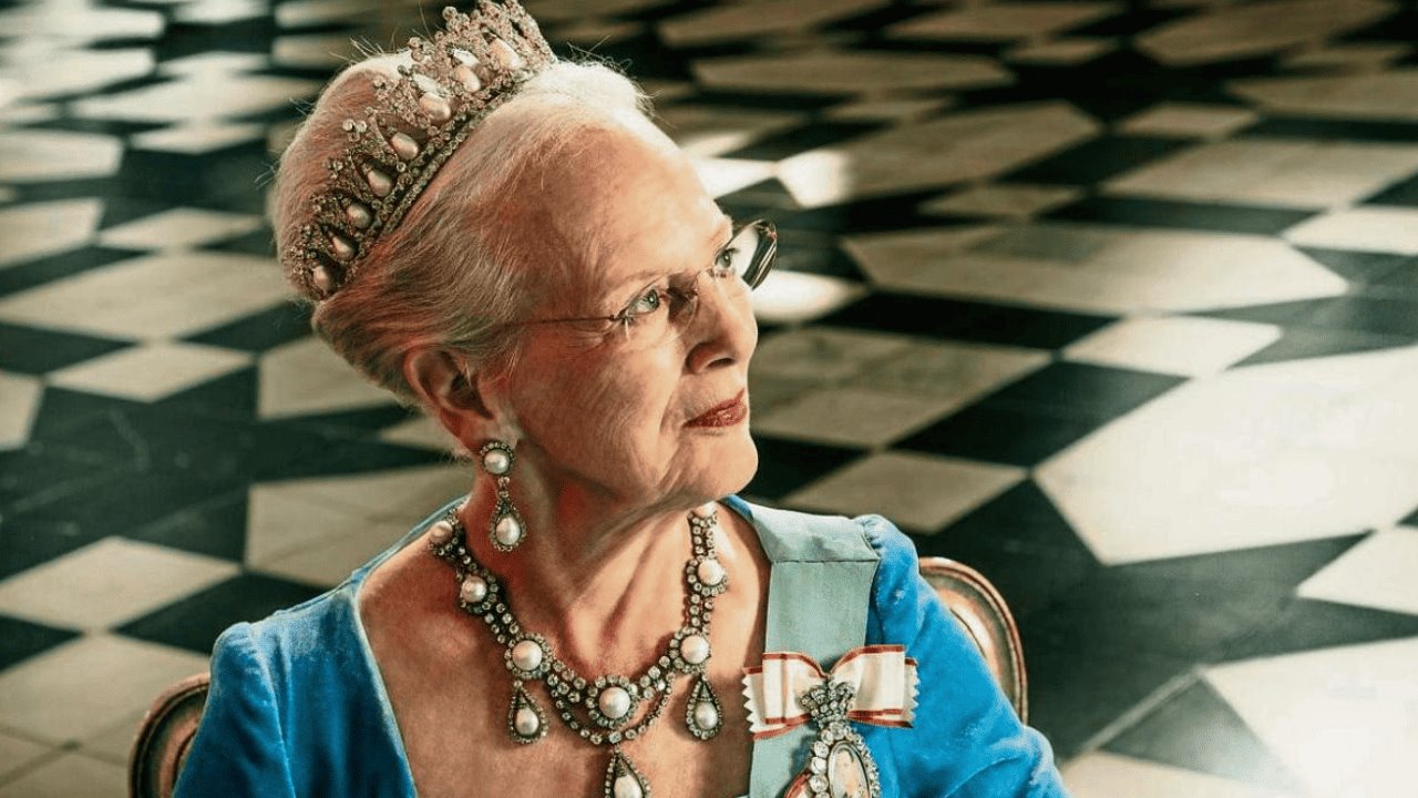 Reina Margarita II de Dinamarca renuncia al trono tras 52 años