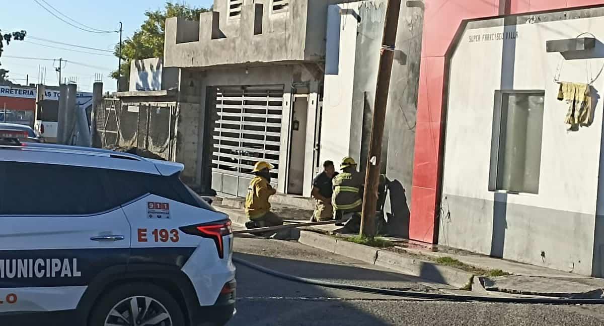 Incendio en bodega de Hermosillo deja daños materiales