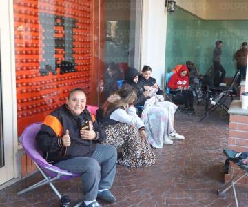 ¡Fiebre naranja! Aficionados de Hermosillo acampan por un boleto para final