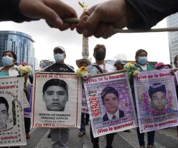 Militares acusados por caso Ayotzinapa salen de prisión esta madrugada
