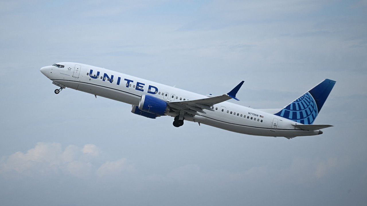 Estados Unidos reduce producción del Boeing 737-9 MAX tras incidente